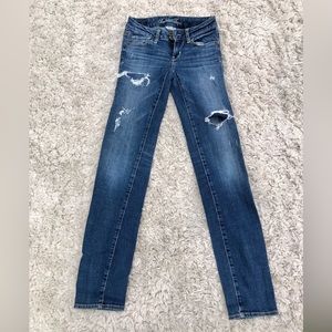 American Eagle Distressed Jeans